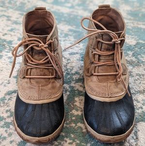 Sorel Women's Out 'N About Women's Duck Boots Sz 9.5